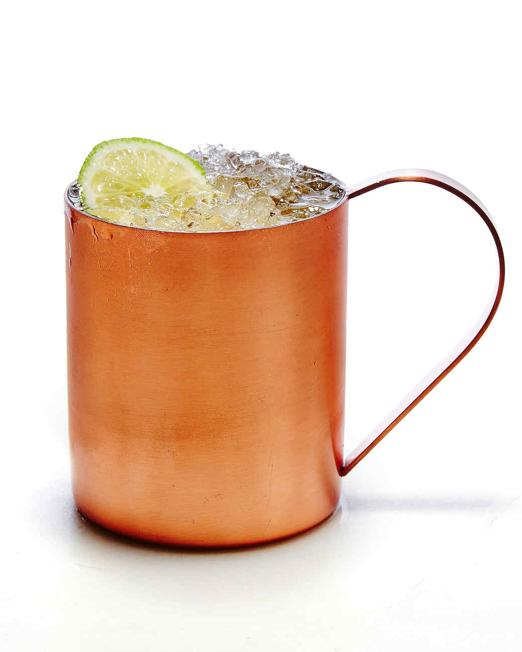 Moscow-mule-cocktail-102882437_vert