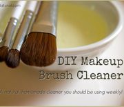 Thumb_diy-makeup-brush-cleaner-660x481