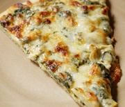 Thumb_homemade-spinach-artichoke-alfredo-pizza