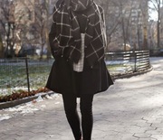 Thumb_1.-checkered-blanket-scarf-with-winter-outfit