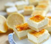Thumb_lemon-cheesecake-creme-brule-bars-333x500