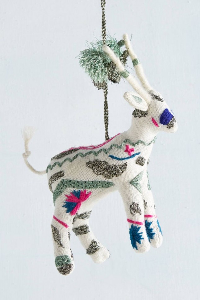Embroidered-deer-ornament-645x968