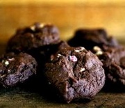 Thumb_peppermint-bark-chocolate-cookies2