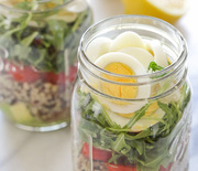 Thumb_protein-egg-and-quinoa-salad-jars-3