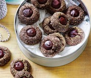 Thumb_597121-1-eng-gb_spiced-chocolate-molasses-buttons-470x540
