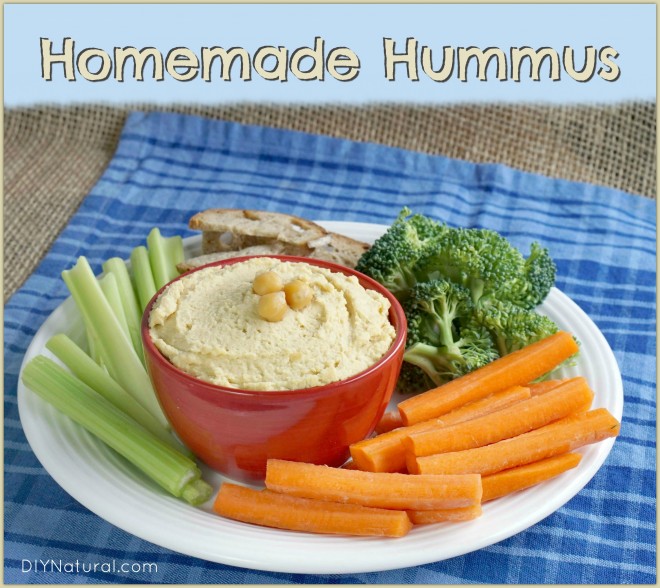 Homemade-hummus-660x588
