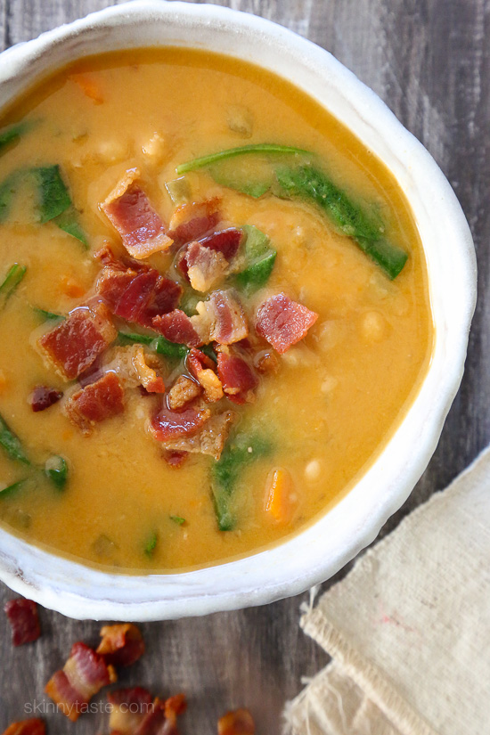Navy-bean-bacon-and-spinach-soup_-7