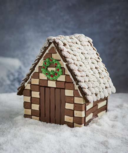 Chocolate-gingerbread-house