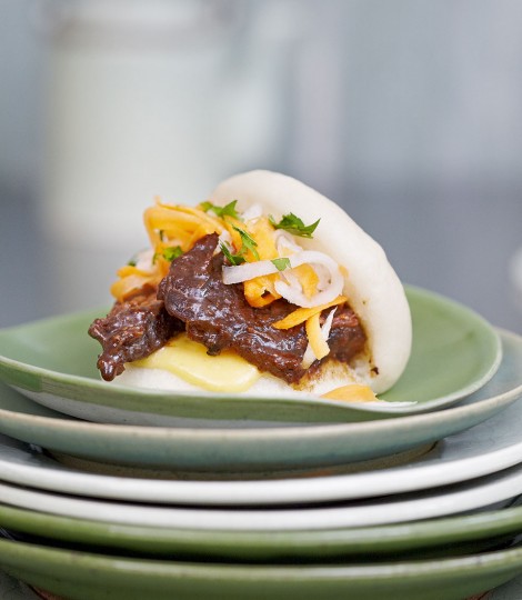 610933-1-eng-gb_bao-buns-with-braised-shortrib-and-pickled-daikon-470x540