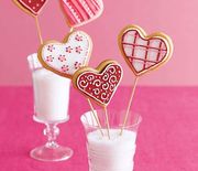 Thumb_gallery-1484343786-valentines-cookie-bouquet