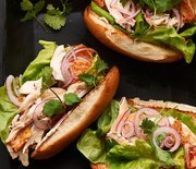Thumb_vietnamese-style-pulled-chicken-sandwiches-1000
