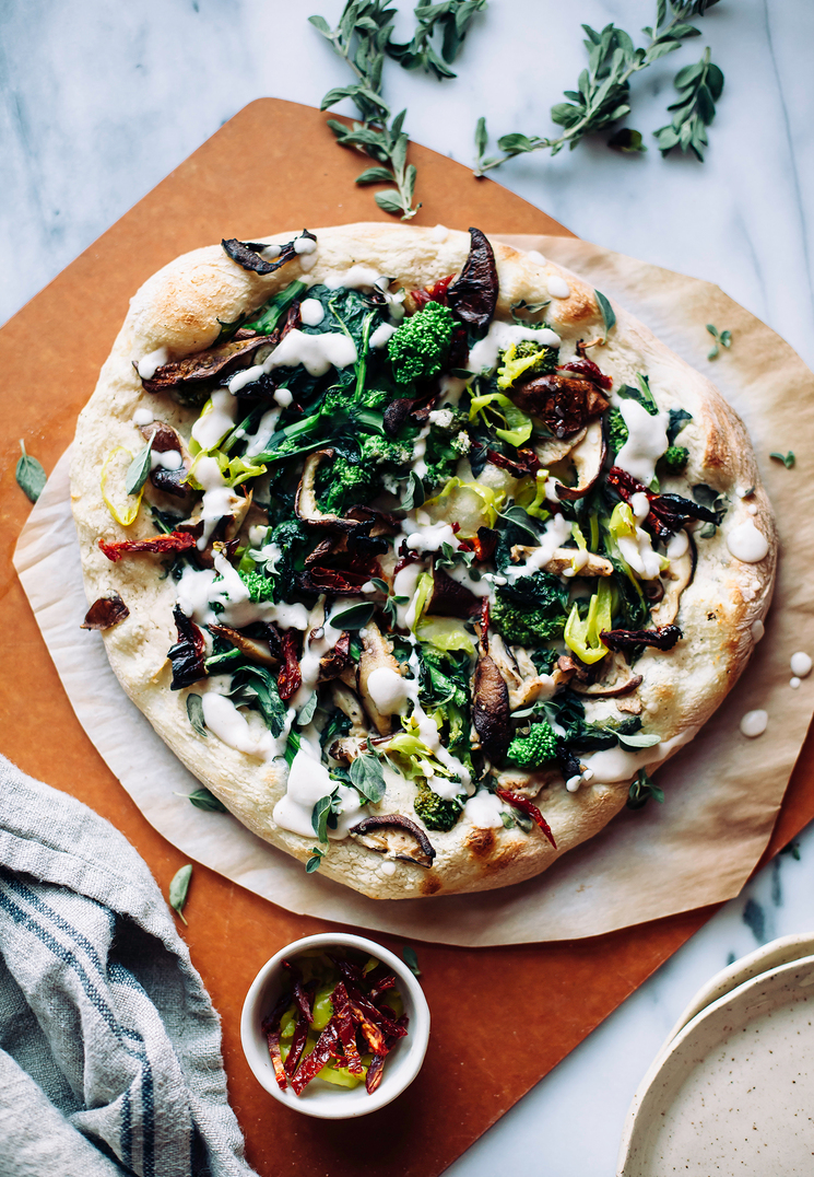 Vegan-white-pizza-recipe-with-broccoli-rabe-6_pp_w745_h1076_