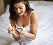 Thumb_pregnancy-test-results-main-1000