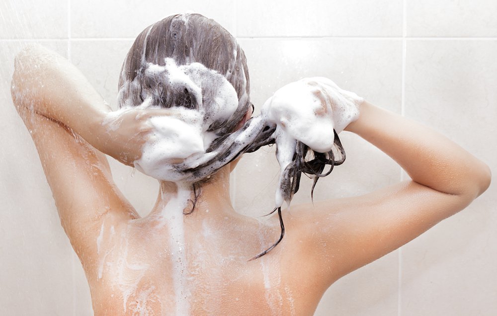 Woman-washing-hair