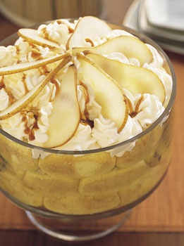 Autumn-trifle-with-roasted-pears-apples-and-pumpkin-caramel-sauce