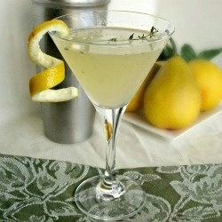 Pear-ginger-and-thyme-martini