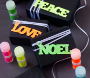 Thumb_neon-gift-tags