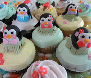 Thumb_penguin-cupcakes1