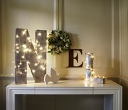 Thumb_christmas-lighting-table-display