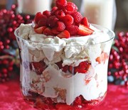 Thumb_skinny-berry-cheesecake-trifle