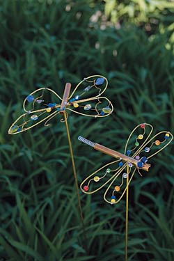 Dragonfly-garden-art