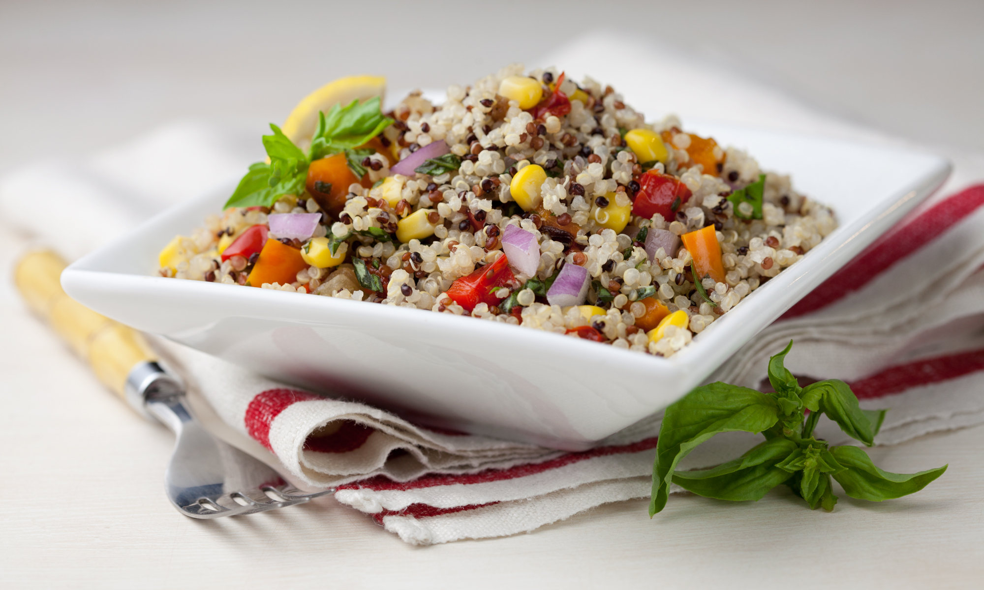 Quinoa_summer_salad___gluten_free_recipe