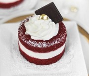 Thumb_red-velvet-cake-minis-347x500