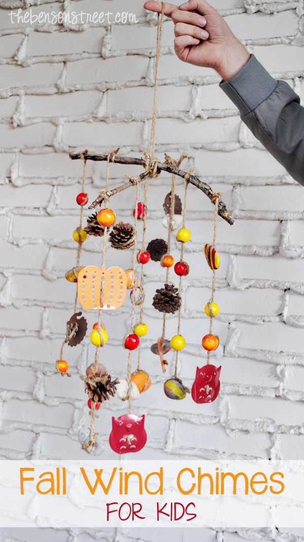Cute-fall-craft-for-kids-fall-wind-chimes-at-thebensonstreet.com_