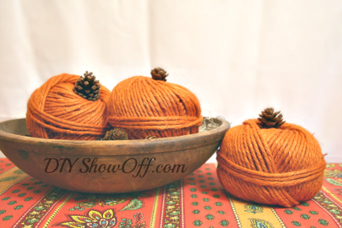Diy-yarn-pumpkins