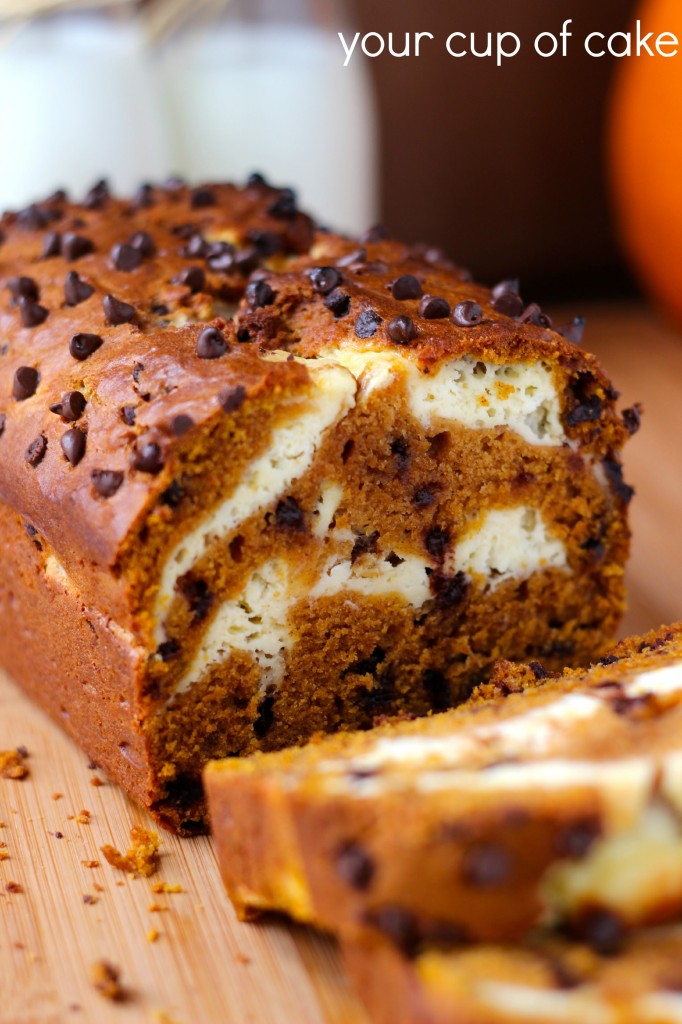 Cream-cheese-pumpkin-bread-with-chocolate-chips-682x1024