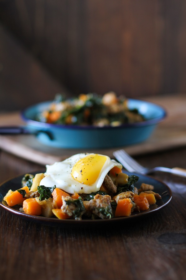 Butternut_squash_hash_with_sausage_and_kale_3