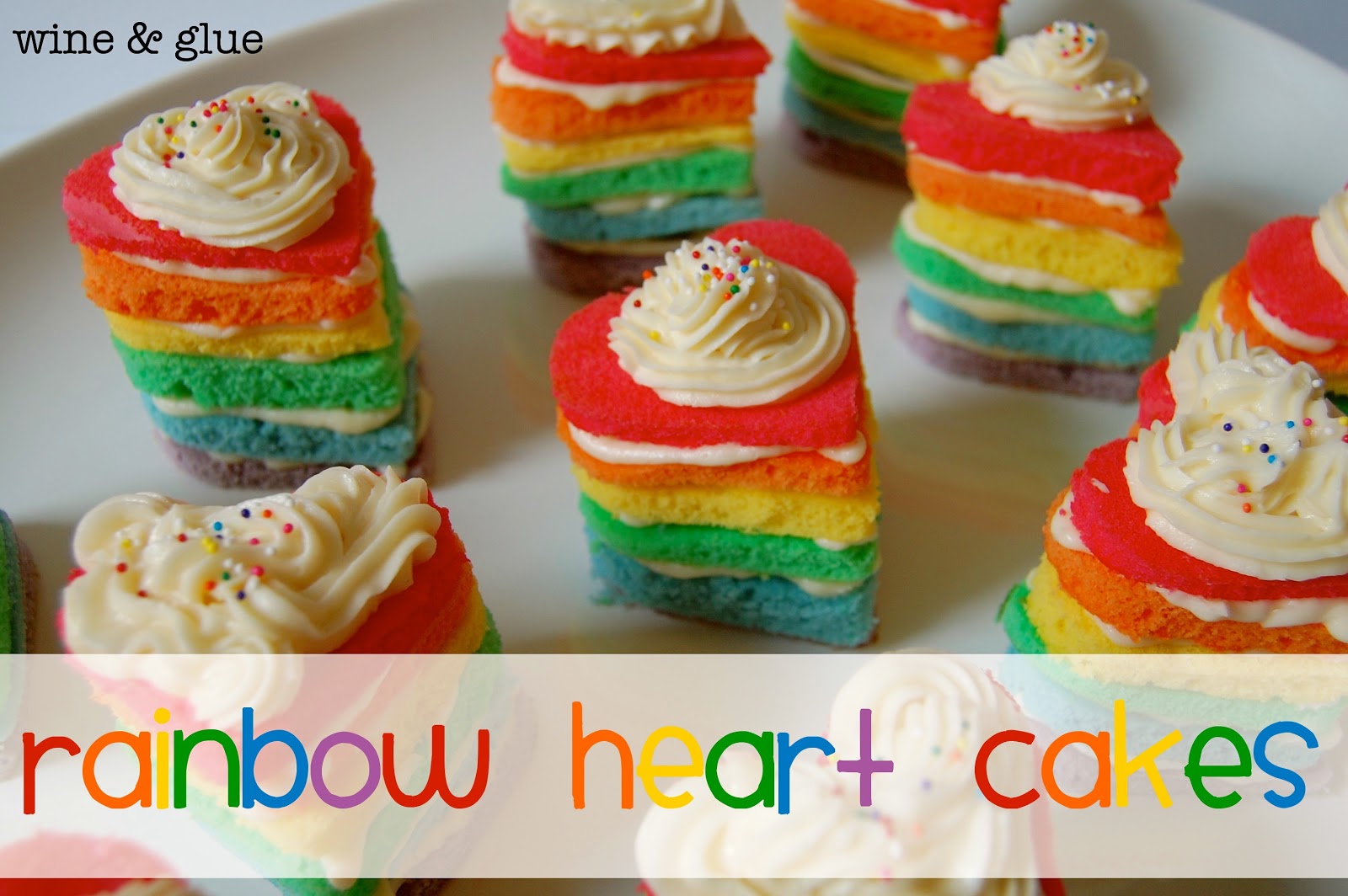 Rainbow_heart_cakes