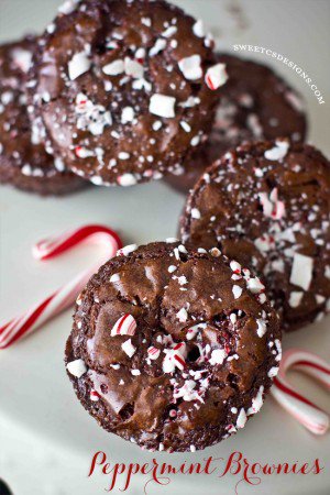 The-best-holiday-brownies-ever-peppermint-brownies-these-are-so-good-and-easy-to-make-from-scratch-300x450
