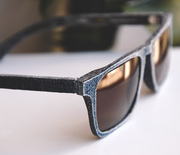 Thumb_large_mosevic-recycled_jeans-sunglasses-zeiss