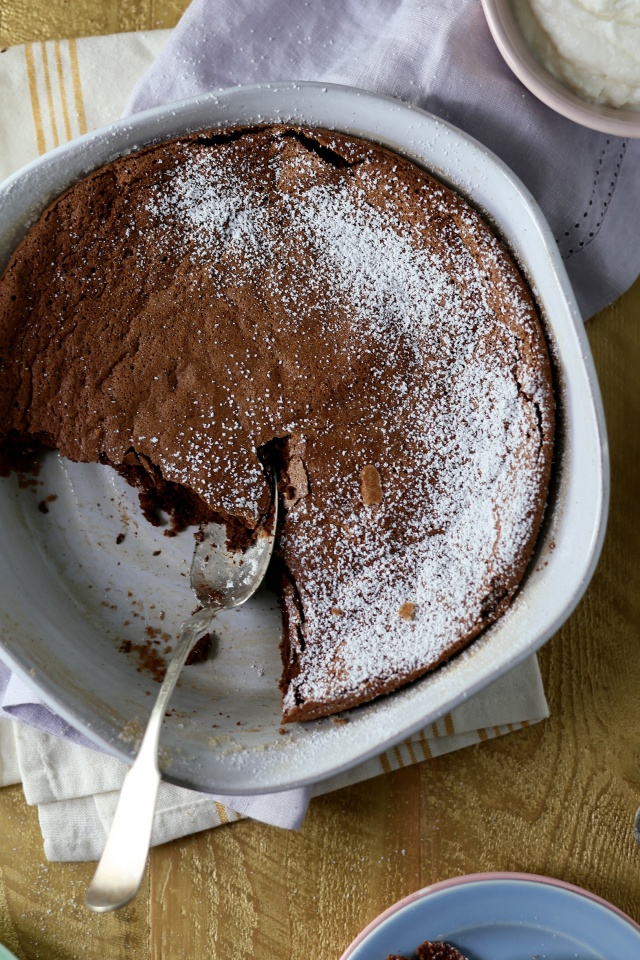 Chocolate-pudding-cake-with-orange-and-nutmeg-7-e1450125731823
