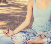 Thumb_1000-fit-woman-meditating