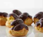 Thumb_coffee-filled-cream-puffs-with-chocolate-glaze-166-d112925_vert