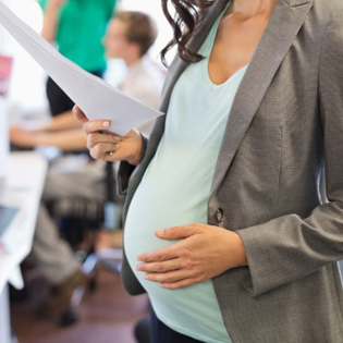 What-does-maternity-leave-mean-maternity-laws-article