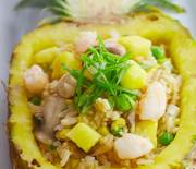 Thumb_pineapple-fried-rice-recipe-1268-2-640x960