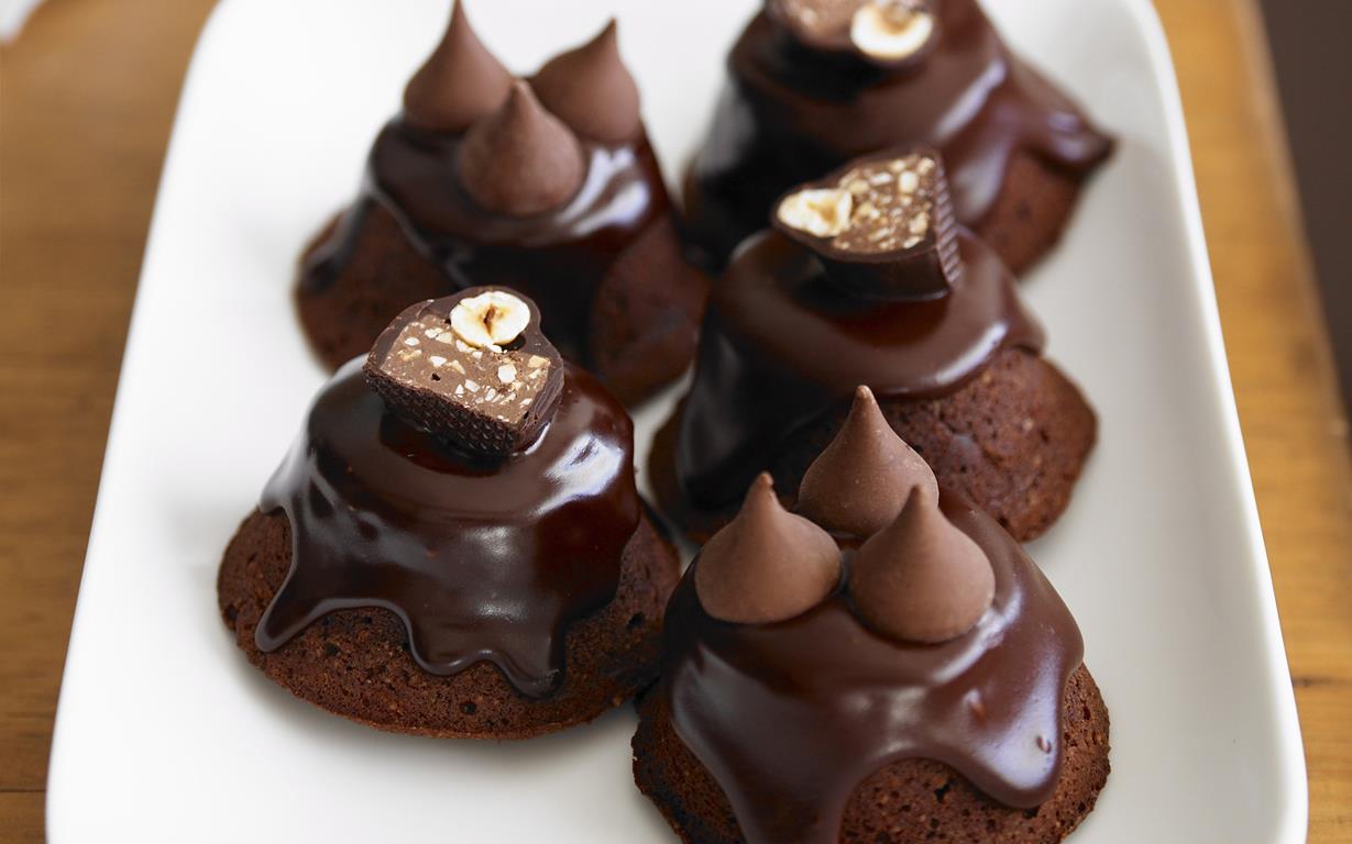 Little-chocolate-hazelnut-cakes