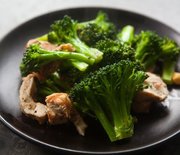 Thumb_broccoli-chicken-almonds-a