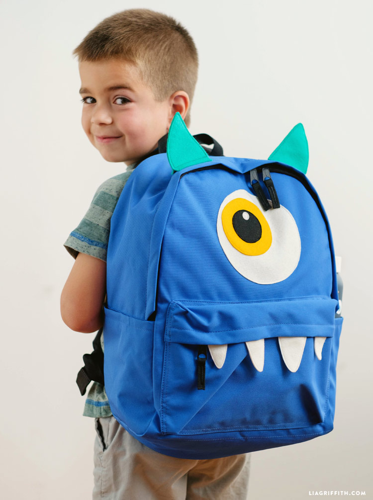Kids_backpack_0001