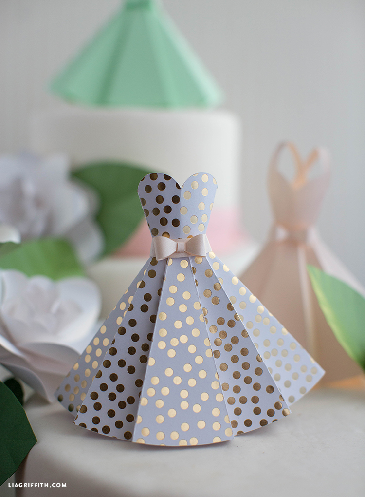 Paper Dress DIY Wedding Decorations