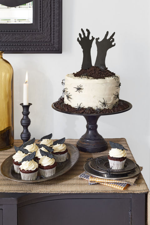 Gallery-halloween-party-cake-cupcakes-1016-1