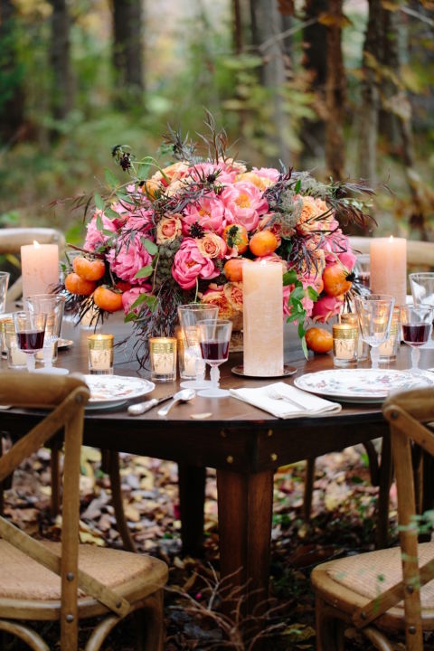 1475277449-wedding-tablescapes-style-me-pretty-5
