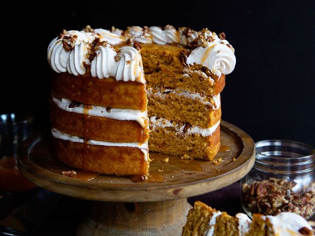 Fnd_naked-pumpkin-cake-with-cinnamon-buttercream-02.jpg.rend.snigalleryslide