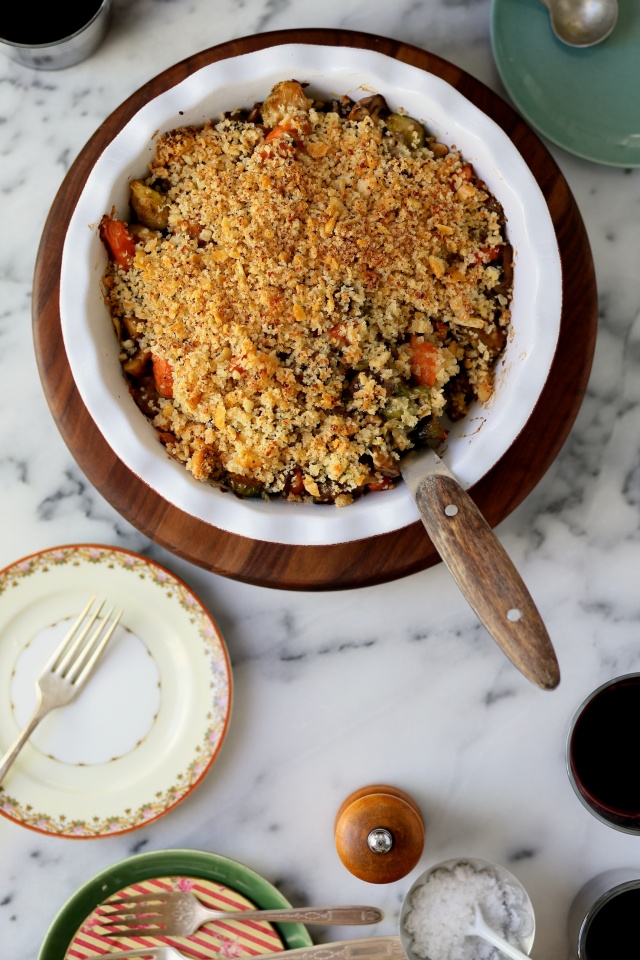 Roasted-vegetable-winter-crumble-6-e1447892244601