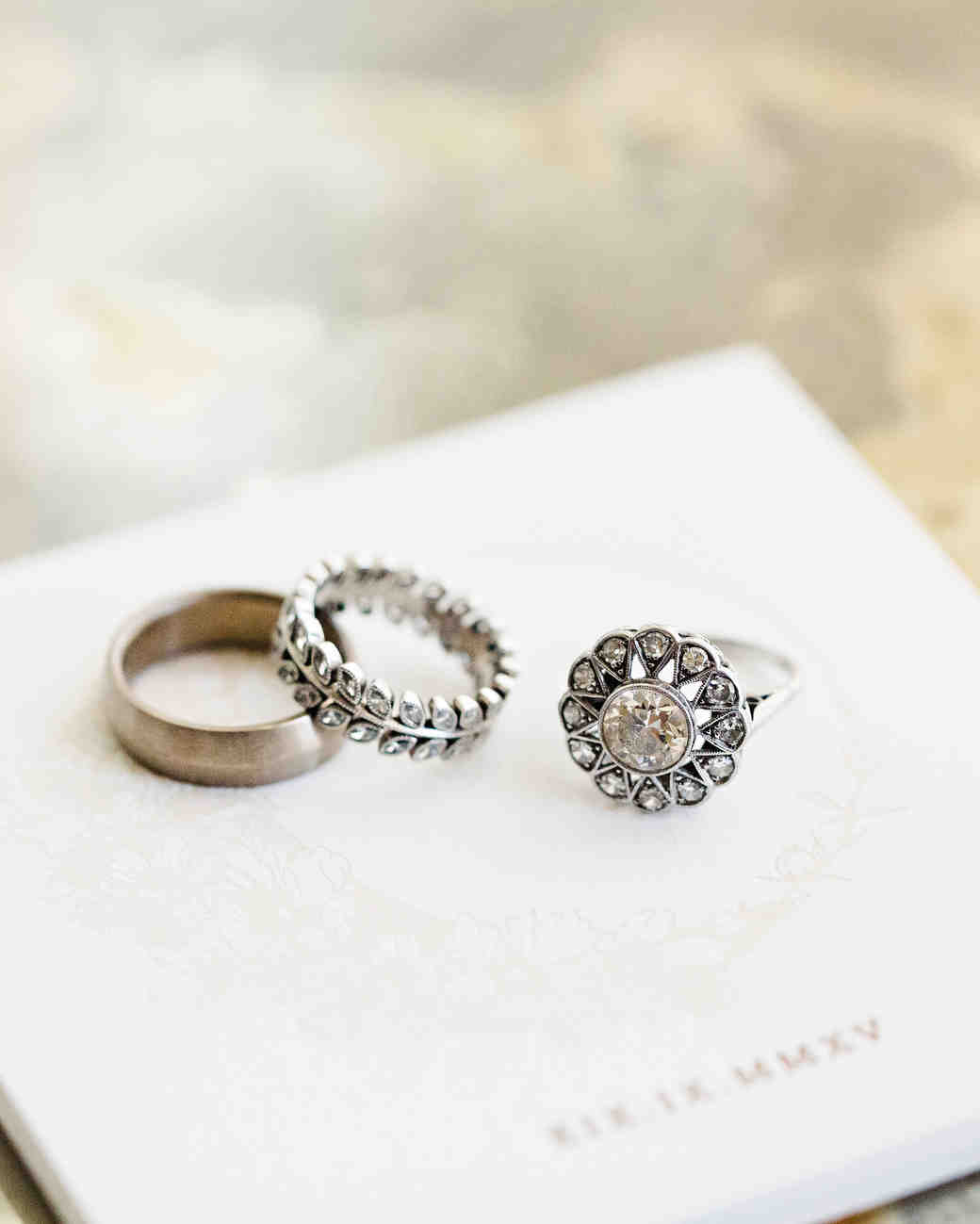 Britt-courtney-wedding-rings-13-s113021_vert