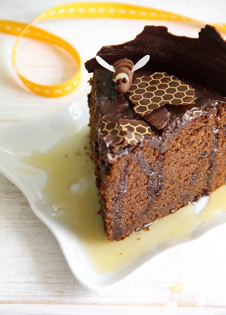 Chocolate-honey-cake
