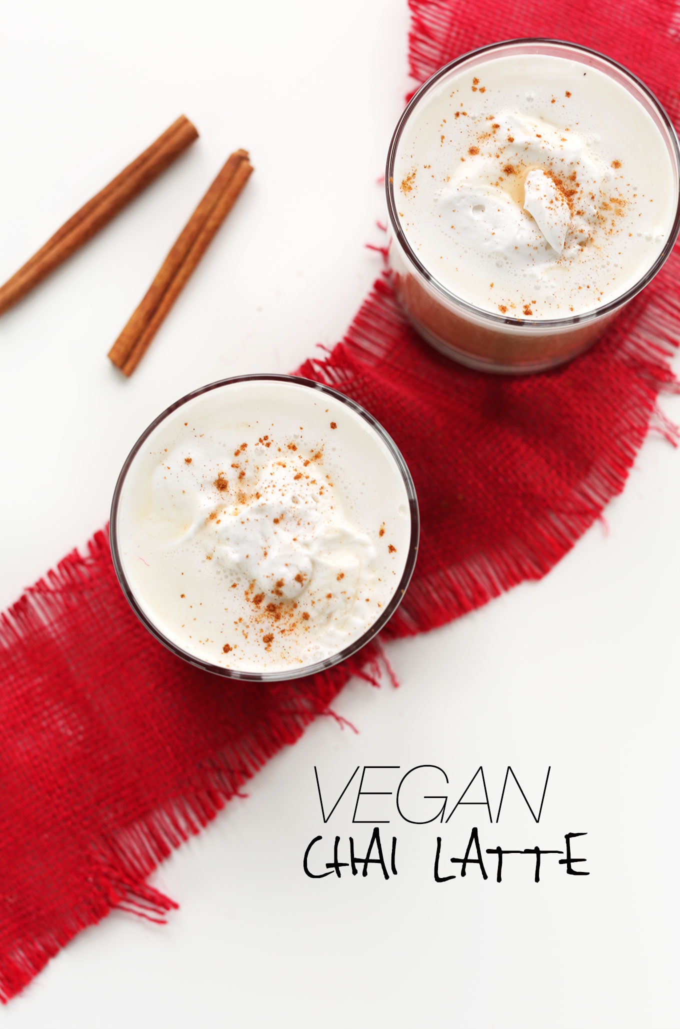 Vegan-chai-lattes-simple-perfectly-spicy-sweet-vegan-glutenfree